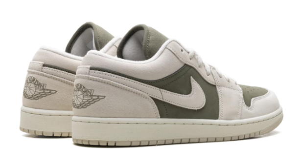 Air Jordan 1 Low SE Medium Olive Sail