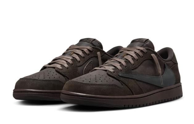 Air Jordan 1 Low OG x Travis Scott Velvet Brown Sneakers
