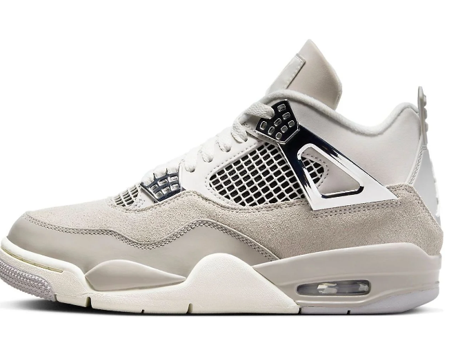 (WMNS) Air Jordan 4 Retro 'Frozen Moments' Sneakers
